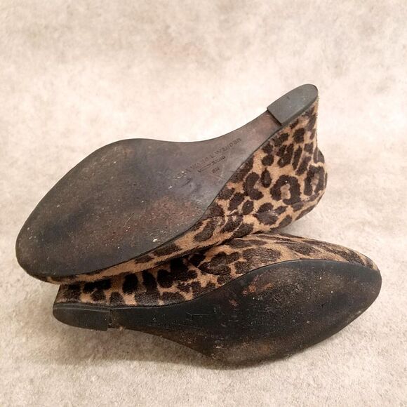 Vera Wang Lavender Womens Size 8 Brown Slip On Leopard Print 4" Wedge - Picture 9 of 11